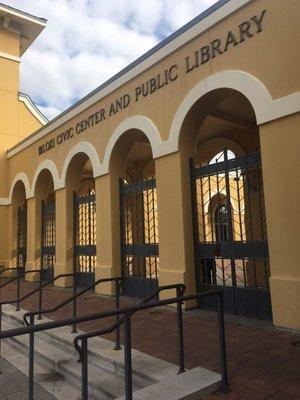 East Biloxi Public Library