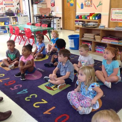 K-3 Listening to a story