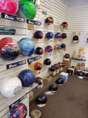 Simmons Pro Shop