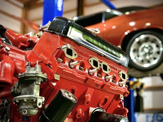 383 Stroker engine build, and a 1970 Dodge Challenger