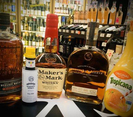 Bourban Makers Mark, Woodford Reserve, Angostura bitters