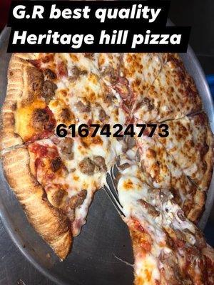 Heritage hill pizza