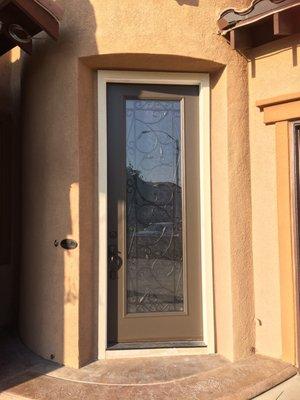 One beautifully installed door!