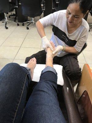 Foot massage and all without having to spend a fortune! Included in regular pedi!