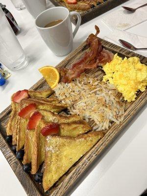 French toast platter was fantastic! Hash browns had the perfect flavor and crunch. Bacon cooked perfectly!