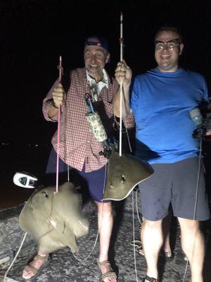 Family fun bowfishing stingrays