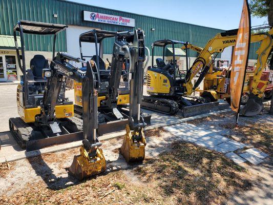 Looking for a Mini Excavator? We rent Clean and Quality Equipment by Cat, John Deere and Yanmar. 941-706-3392 #americanpride #rentalequipmen