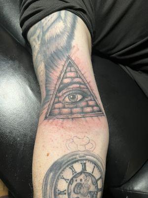 Illuminati Eye