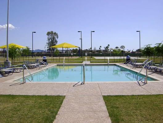 Luke Family Homes pool