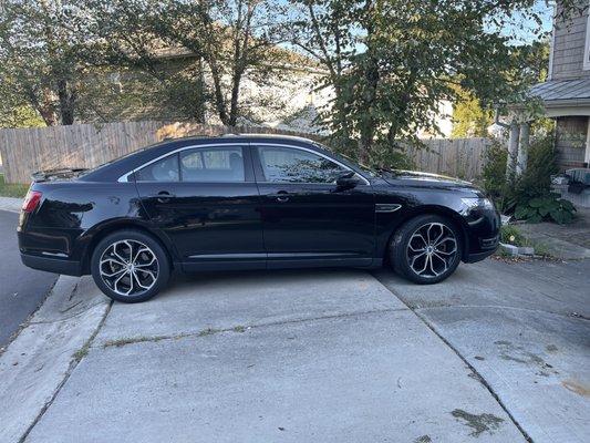 2016 Ford Taurus SHO