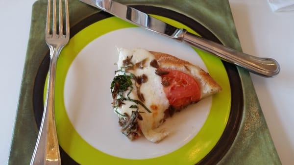 Rhododendron Terrace Cafe:  Margherita pizza