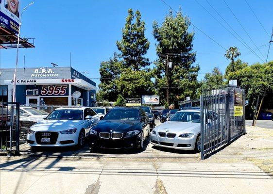 Expo LA car lot