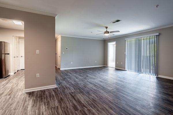 Lancaster Place Apartments in Calera, Alabama photo of a living room.