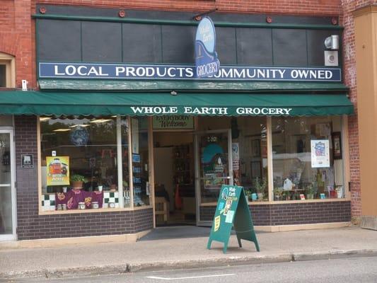 Whole Earth Market Co-op