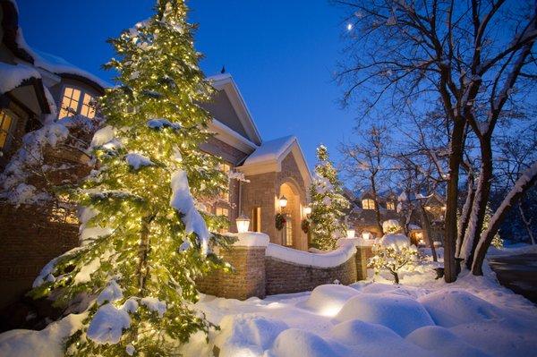 Holiday lighting in Holladay, Utah