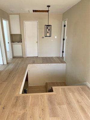 Beautiful sharp corners on Bill's install job! Note: We're doing baseboards and drywall work ourselves so they're not done in this picture.