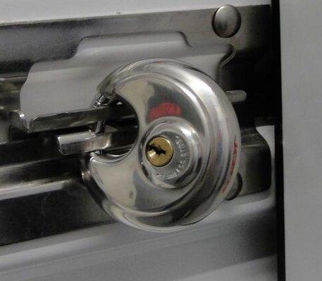 Disc locks used