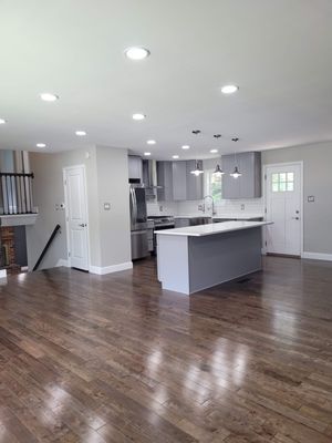 Full remodeled Kitchen, flooring, recess lights... along with painting