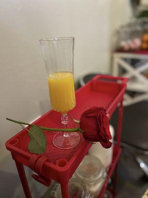 Mimosas and rose for the Mother's Day event