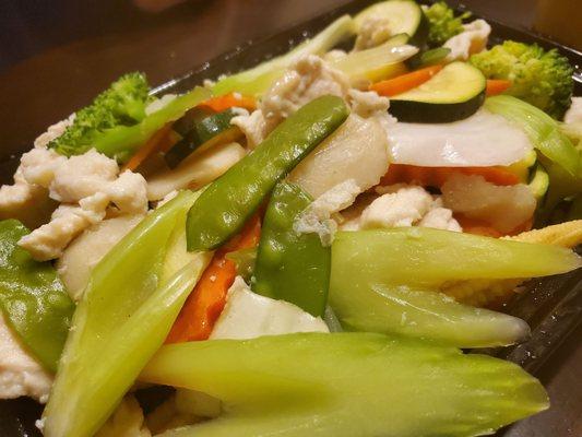 Chicken with vegetables