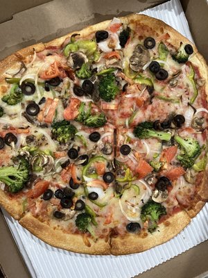 Vegetable pizza