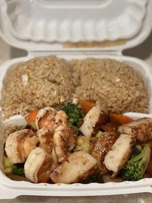 Teppanyaki Chicken and Scallop Combo