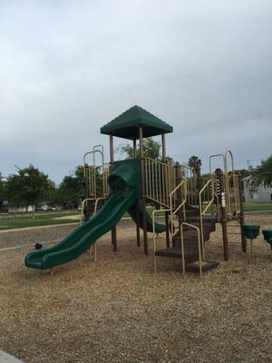 Play structure good as brand new