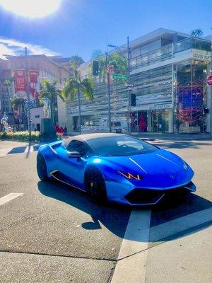 Lamborghini on Rodeo Drive