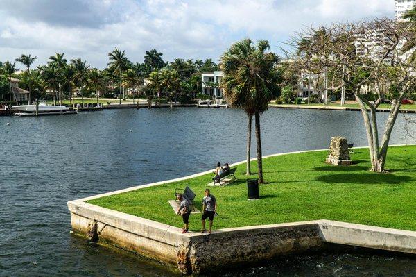 A park you can stop at for a picnic on your way to the beach.