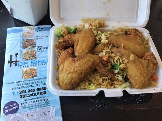 Fried chicken wings with vegetables fried rice!! Not cheap on their ingredient at all!! Mushroom and bamboo shoots makes it so delicious!!