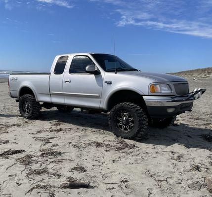 33 x 12.5 x 18 Nitto Extreme MT Westport, WA