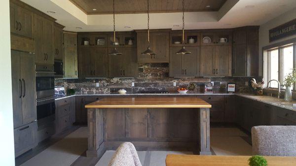 2018 Parade Home- Kitchen Backsplash done by H & R. Custom Home built by Dan Duren Builders.