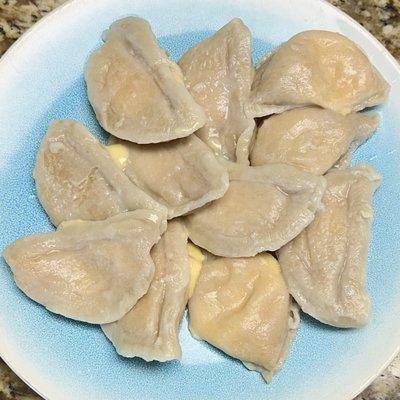 Potato-cheese pierogies after boiling