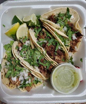 Carnitas tacos