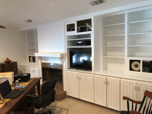 Painted the bookshelf, walls and ceiling in this home office.