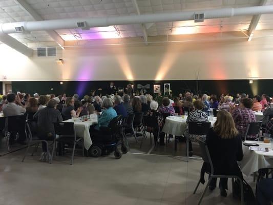 Dinner in gym to honor church leaders