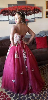 Thank you to the staff of Camille Le Vie in Carle Place,  NY! Her junior prom dress was a HUGE hit!