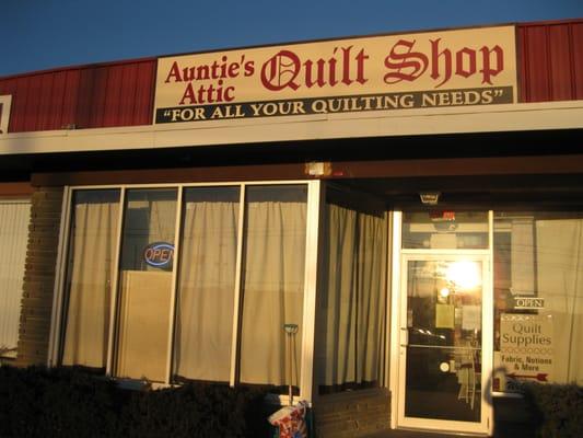 Auntie's Attic Quilt Shop