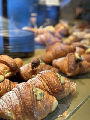 Pistachio Croissant