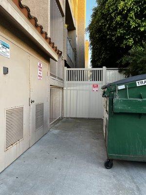 WM dumpster parked in the driveway for weeks blocking the driveway.