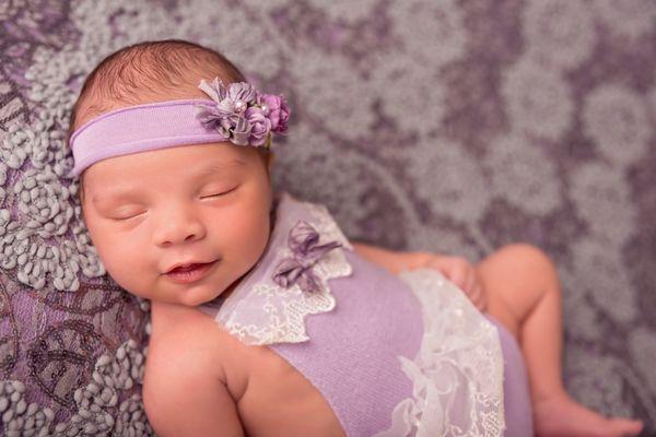 Newborn-Lace BG w/lavender outfit & flower headband