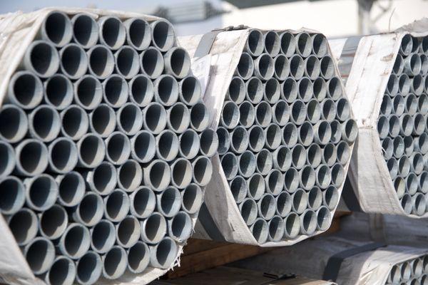 Bundles of fence pipe (1 7/8" struct)