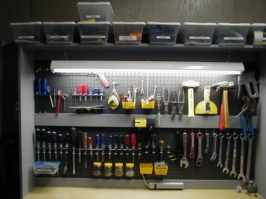 Garage tool workbench area