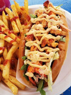 Shake Hands with Seymour's Lobster Roll, You Bet It's YUMMMMMMERS!!