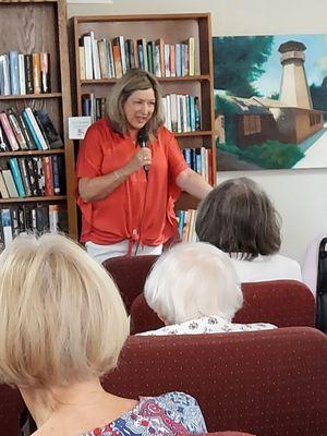 Becky Happach Detrick from New Wave Home Care discussing "Planning to Stay Independent" at The Oaks of Pasadena on 8/6/24.