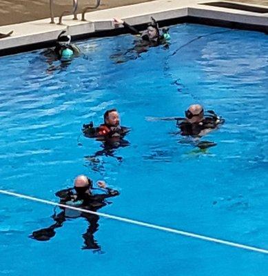 Scuba training at Midland COM