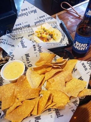 Grilled Shrimp Tacos with queso and chips