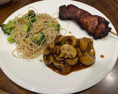 Vegetable Chow Mein Fun teriyaki chicken stick & mushrooms in oyster sauce