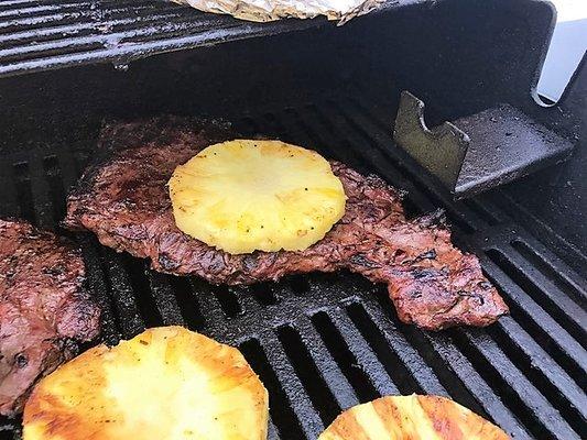 marinated fajita came out so tender!!! super sweet grilled pineapple!!!