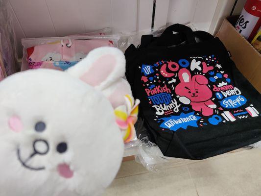 Cooky tote bag... Ooh!